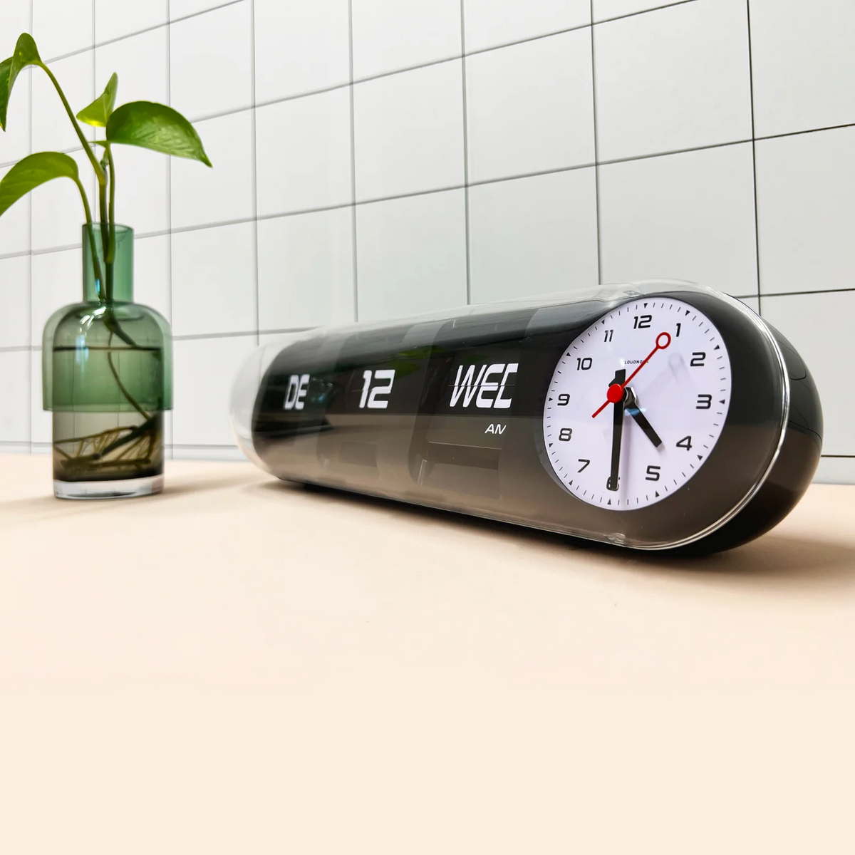 Flip Clock | Capsule Calendar – Abroad Modern