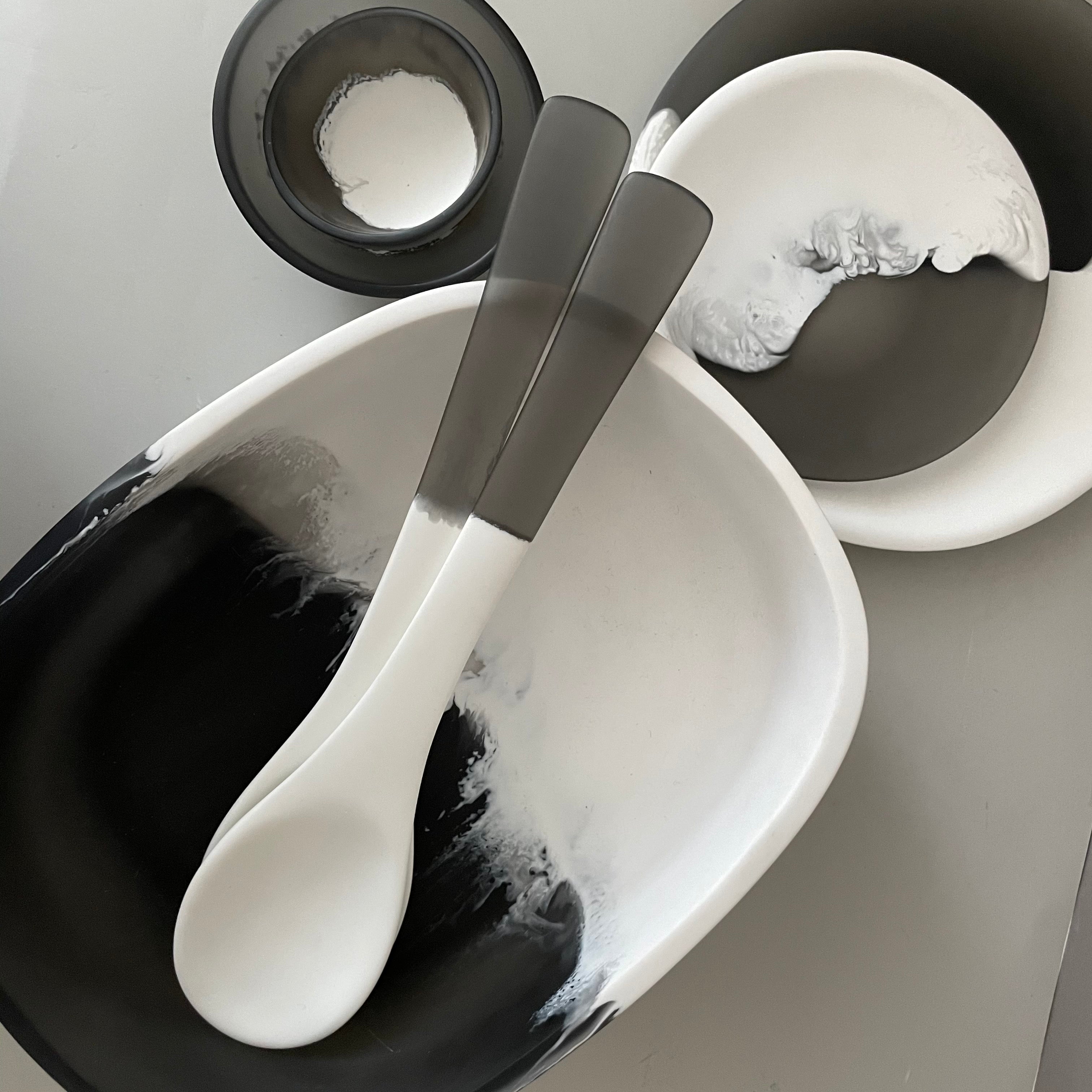 Izta Resin Serving Utensil Set