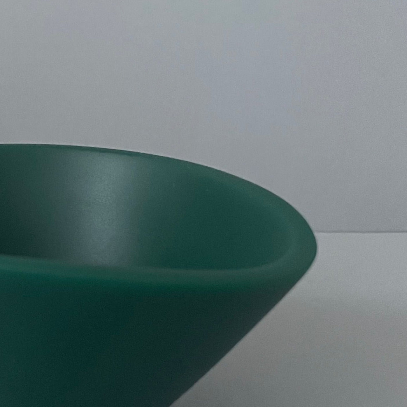 Atlawa Large Resin Bowl
