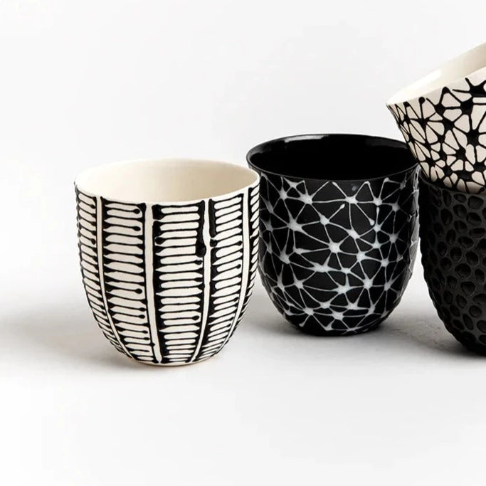 Monochromatic Hatch Work Porcelain Cup